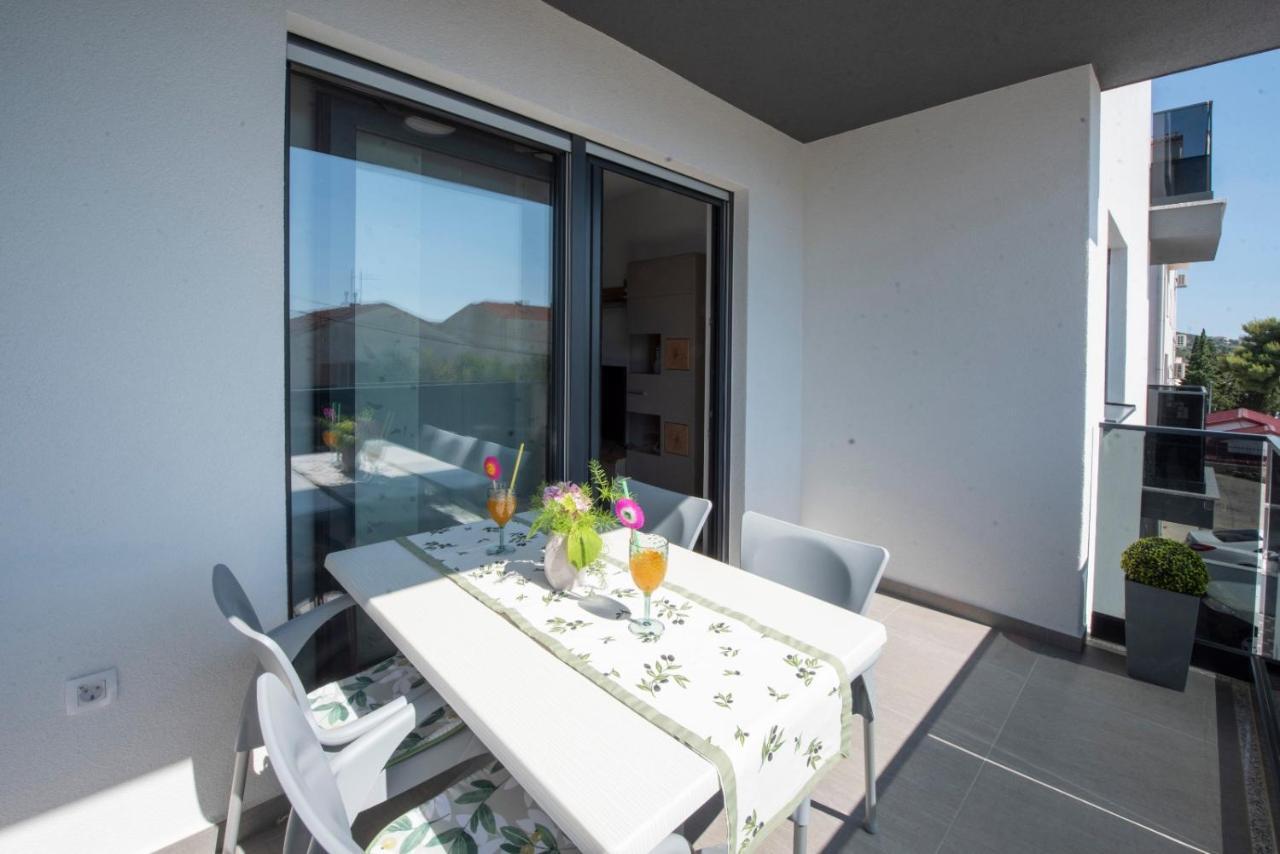 Apartman Gabriela Traù Esterno foto