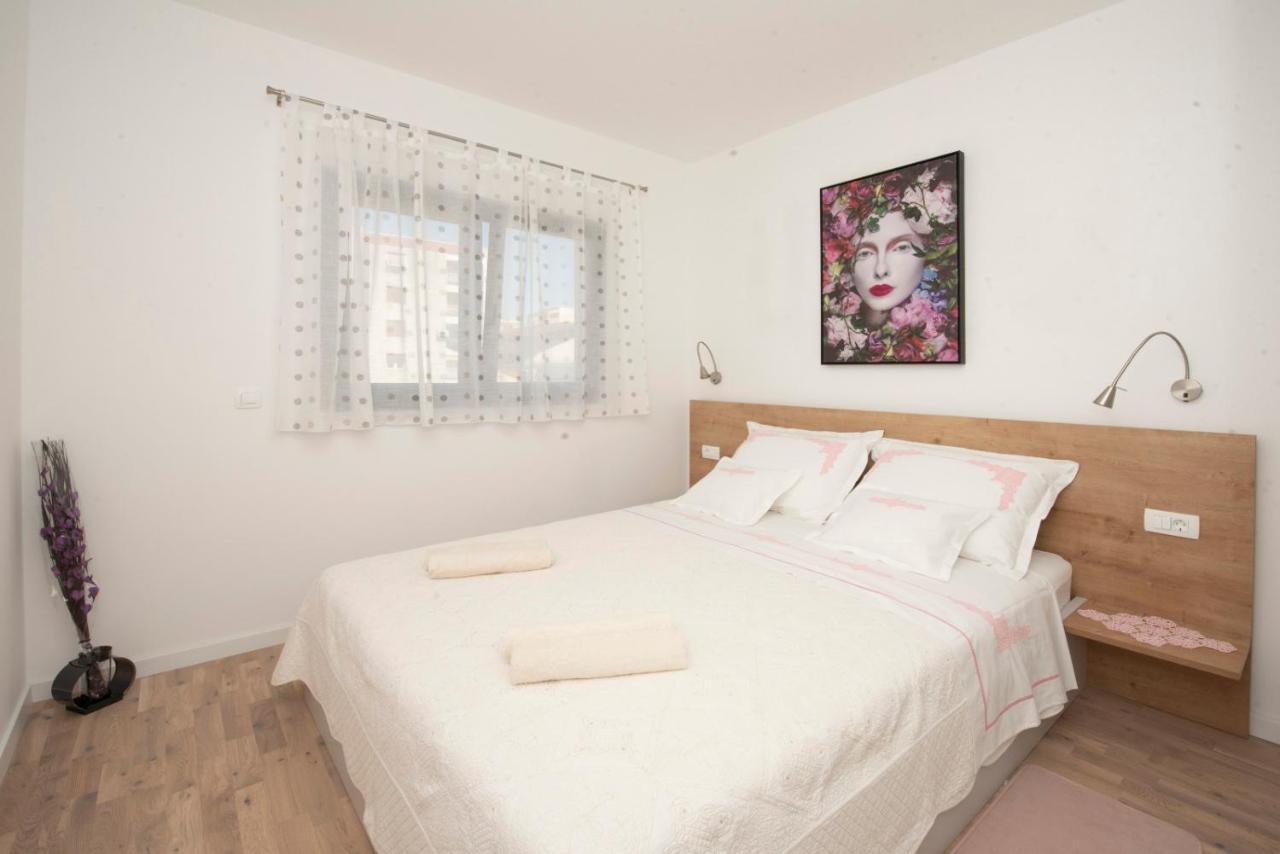 Apartman Gabriela Traù Esterno foto